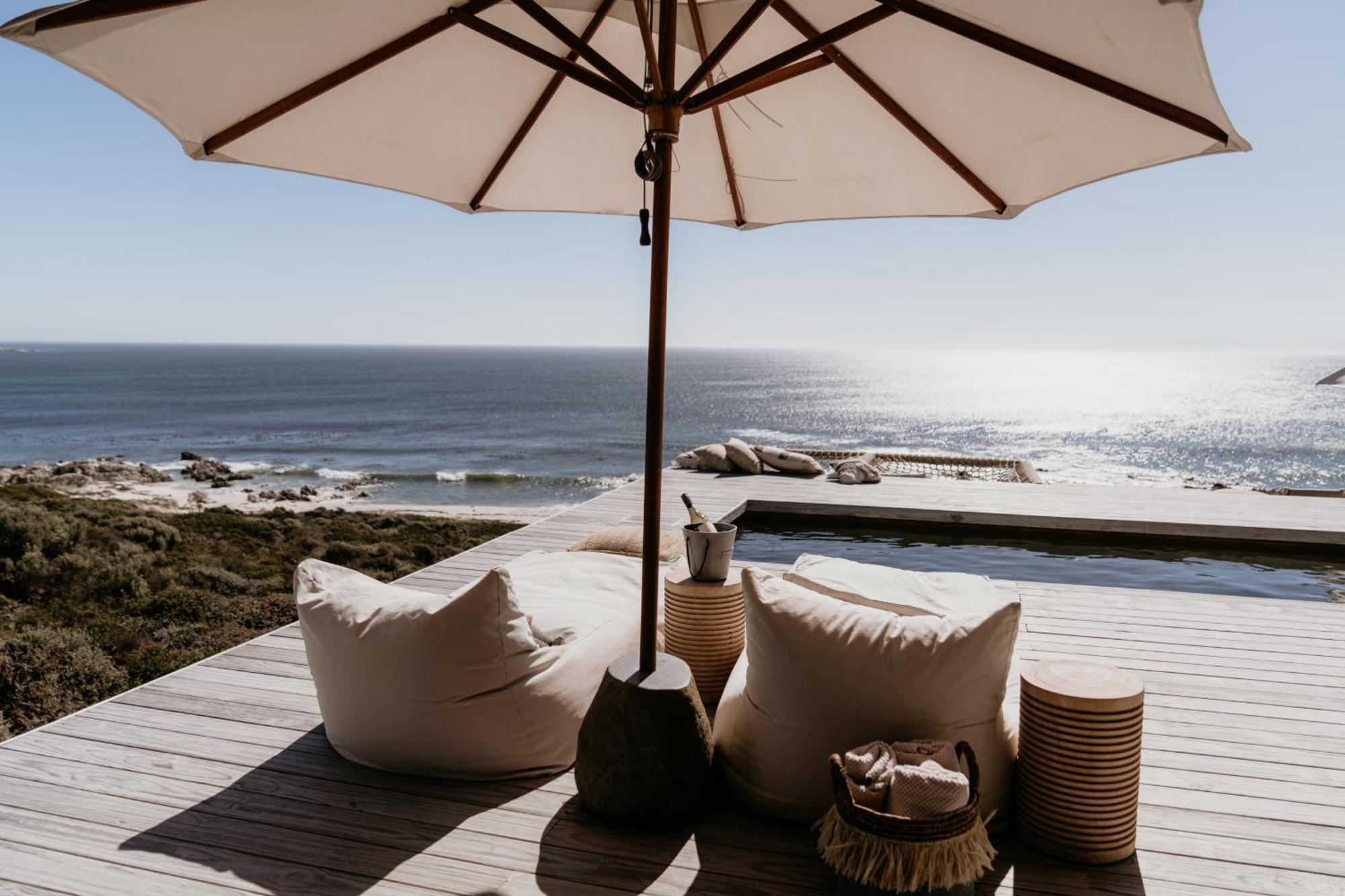 Pure Sea Boutique Lodge Goudiniweg エクステリア 写真