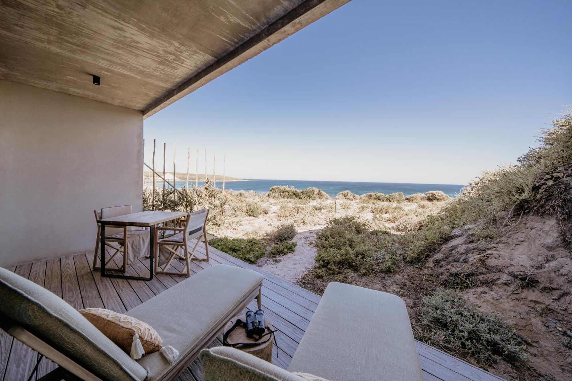 Pure Sea Boutique Lodge Goudiniweg エクステリア 写真