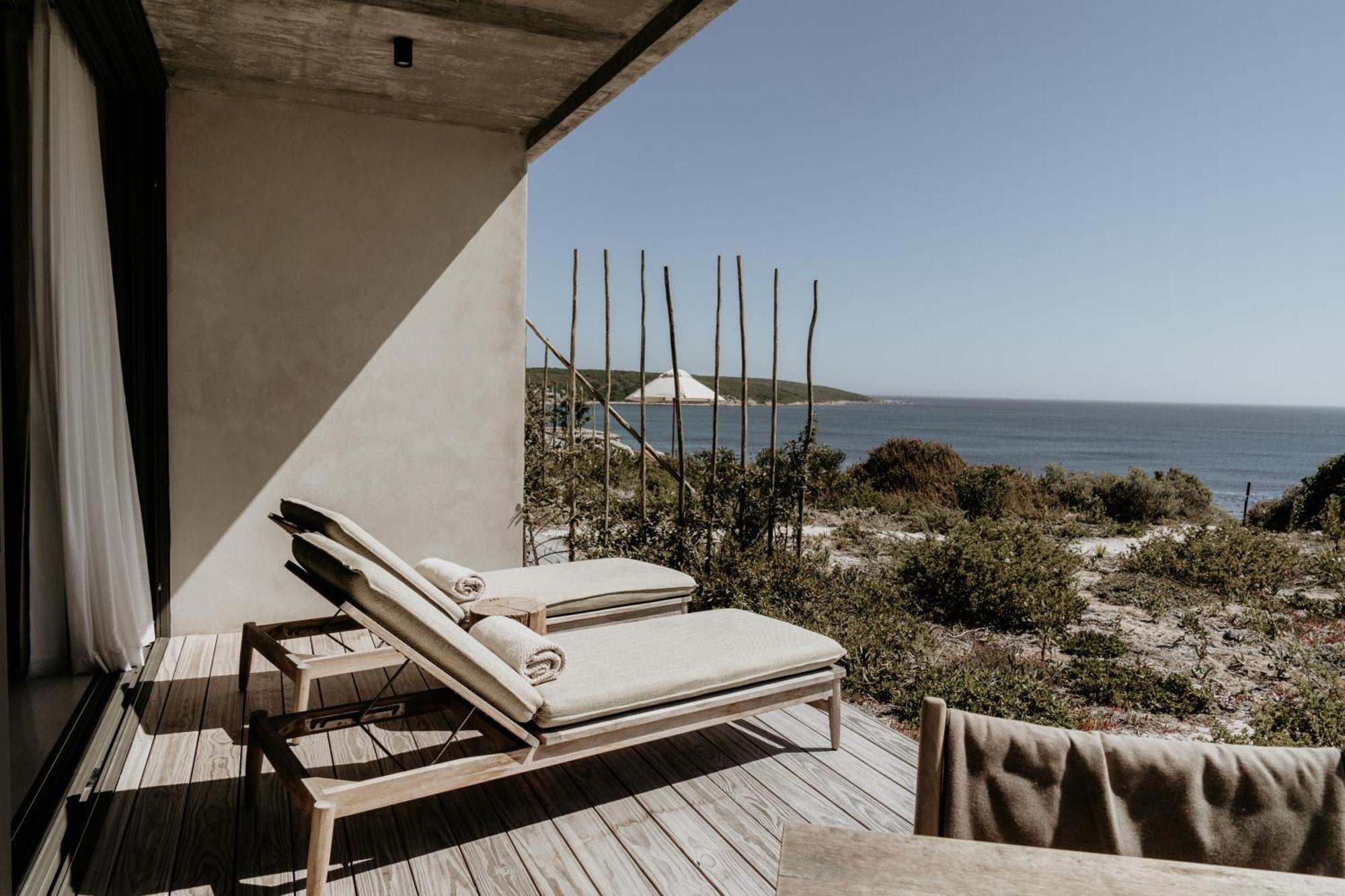 Pure Sea Boutique Lodge Goudiniweg エクステリア 写真